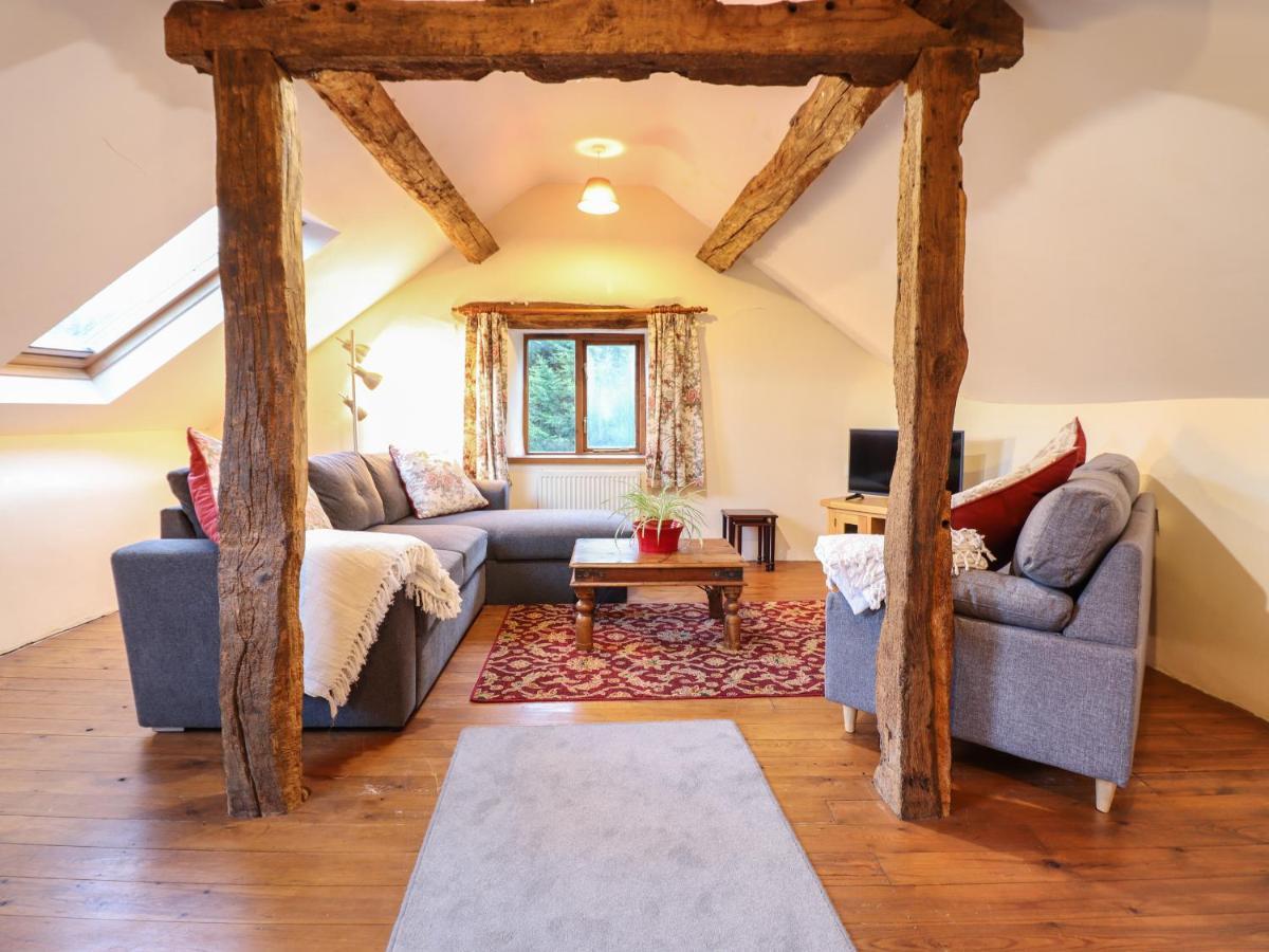 Yr Hen Felin Villa Oswestry Buitenkant foto