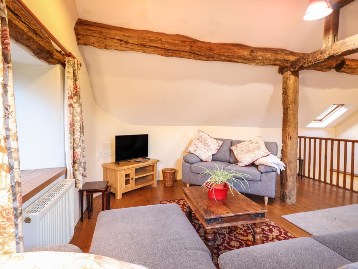 Yr Hen Felin Villa Oswestry Buitenkant foto