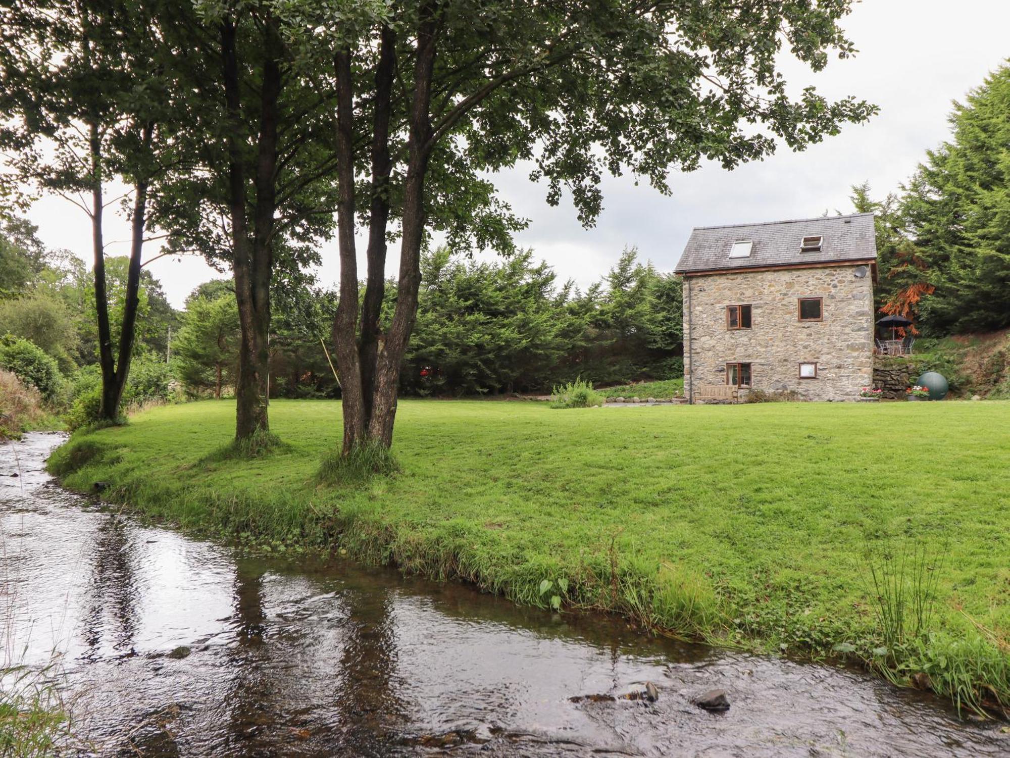 Yr Hen Felin Villa Oswestry Buitenkant foto